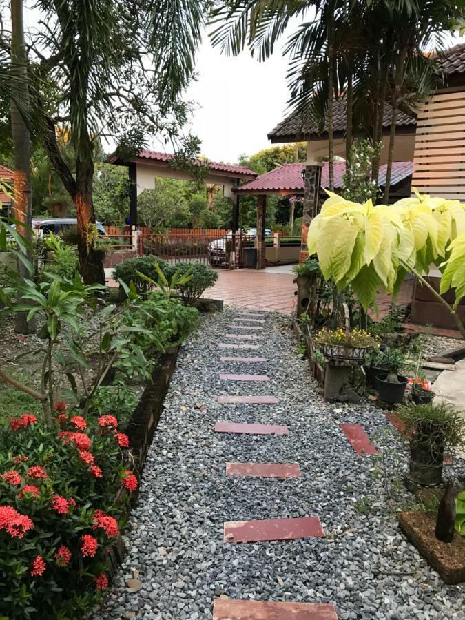 Apartamento Grandma'S House Nakhon Nayok Exterior foto